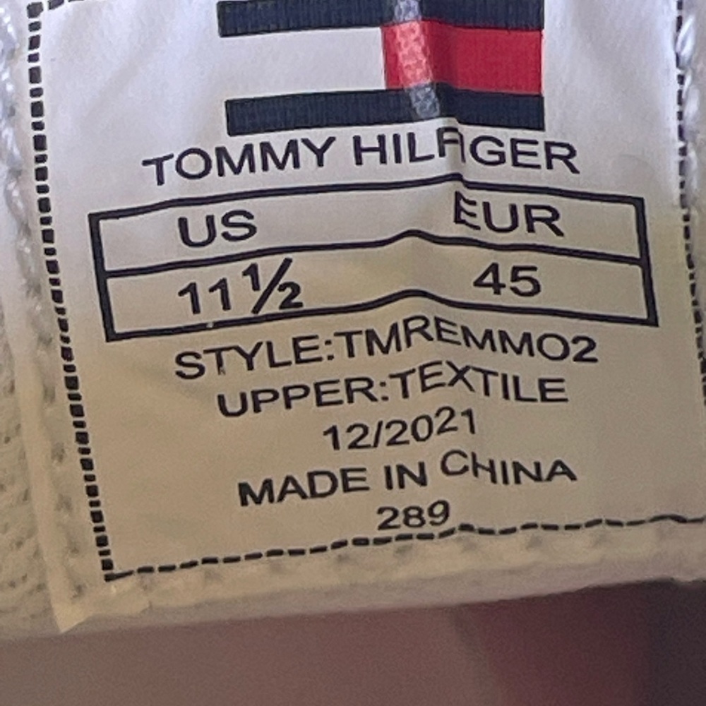 NWT Men’s Tommy Hilfiger Remmo Low size 11.5 - Picture 7 of 9
